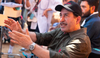Cem Yılmaz’ın sağlık durumuna ilişkin açıklama: Espri yapıyor