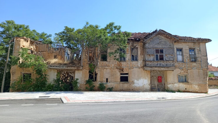 Denizli’de 136 yıllık Paltaoğlu Konağı için restorasyon istendi