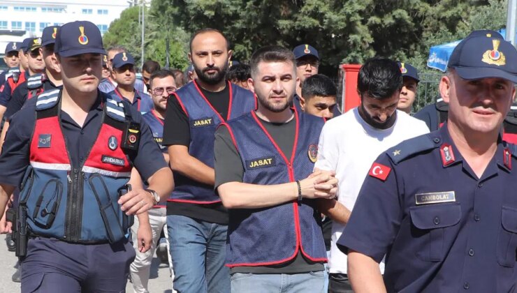 Dolandırıcıların yöntemi ifşa oldu: 4 milyon liralık altını, ‘Günlük dolgun ücretli iş’ ilanıyla buldukları kuryeye aldırmışlar!