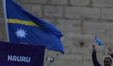 Dünyanın en küçük ülkelerinden Nauru adını değiştirdi