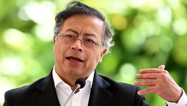 Gustavo Petro: İsrailli arama kurtarma ekibi deprem çalışmalarına katılmadı