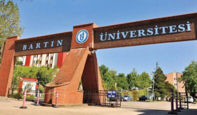 İddia: Bartın Üniversitesi rektörü öğrencilere KYK yerine İlim Yayma Cemiyeti yurdunu önermiş!