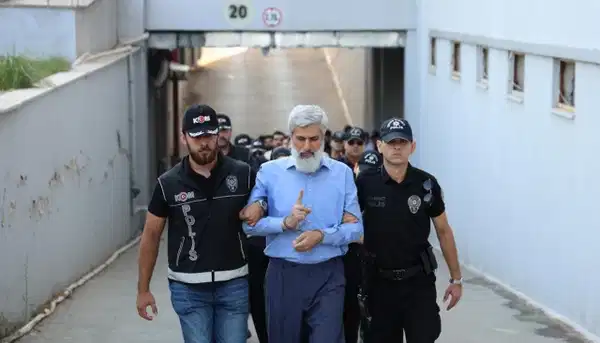 Kuytul operasyonu sonrası paylaşım yapan öğretmene soruşturma