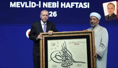 Menzil’de kardeş kavgası Diyanet etkinliğine yansıdı: Serhendi geldi, Semerkand gelmedi