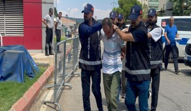 Milletvekilini bıçaklayan Keleş, Yeni Parti’den ihraç edildi