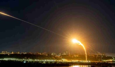 Moskova’ya dev İHA saldırısı: Gece boyunca 620 dron gönderildi
