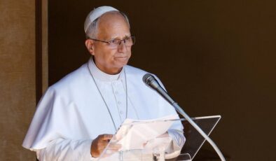 Papa’dan İsrail’e Filistinlilere yönelik şiddeti sonlandırma çağrısı