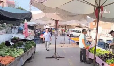 Pazarda yaz meyvesi isyanı: ‘Alamıyoruz, bakıp bakıp geçiyoruz’