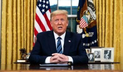 Trump, Kanada’ya uygulanması planlanan tarifeyi askıya aldı