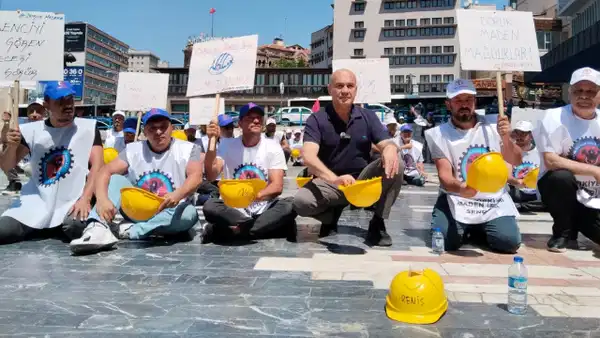 Turhan Çömez’den madenciler için çağrı: ‘Bu alın teri soygununa Allah aşkına son verin’