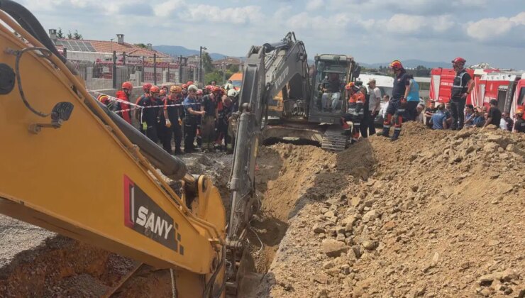 Tuzla’da inşaat alanında göçük: 1 işçi toprak altında kaldı