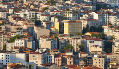 Üniversiteliler için barınma telaşı başladı: Kiralar cep yakıyor