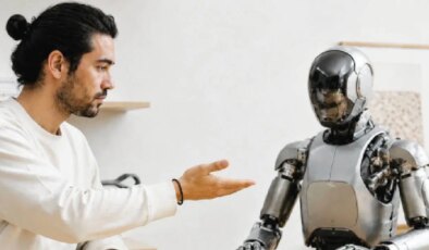 Yapay zekâ ekrandan çıkıyor: Robotların ‘ChatGPT anı’ mı geliyor?