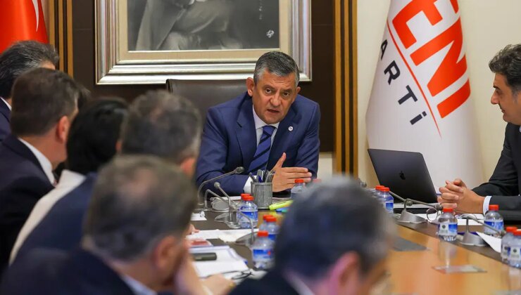 YENİ Parti lideri Özgür Özel’den MYK toplantısı