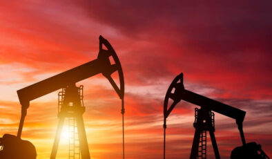ABD’nin ticari ham petrol stokları 400 bin varil azaldı