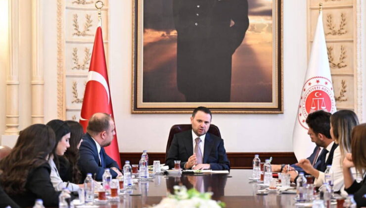 Adalet Bakanı Gürlek’ten İBB soruşturması açıklaması: ‘Ek iddianame üzerinde çalışılıyor’