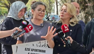 Adalet Peşinde Aileleri Platformu, Adalet Bakanlığı önünde… YENİ Partili Asu Kaya: ’35 canın bedeli sadece sekiz yıllık bir ceza mıdır?’