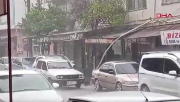 Adana’da sağanak etkili oldu: Ev ve işyerlerini su bastı