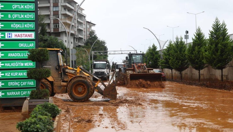 AFAD’dan Rize, Trabzon ve Giresun açıklaması: ‘Sel ve taşkınlar nedeniyle 231 ihbar alındı’