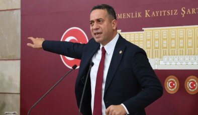 Ali Mahir Başarır, Kıbrıs’taki facia sonrası yükselen uçak bileti fiyatlarına tepki gösterdi: ‘Bu fırsatçılığı neden yapıyoruz?’