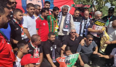 Amedspor taraftarı ve Beşiktaş çArşı grubundan Narin Güran ve Rojin Kabaiş’in mezarına ziyaret