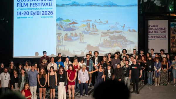 Ayvalık Uluslararası Film Festivali, beşinci kez başladı: Yarışmasız ve kırmızı halısız