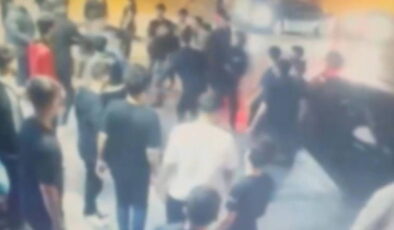 Bağcılar’da ‘sosyal medya’ tartışması bıçaklı kavgaya dönüştü: 2 yaralı