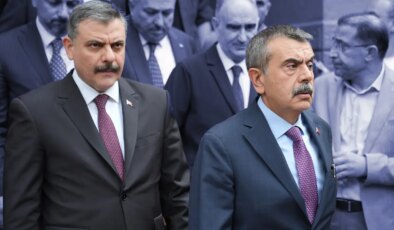 Bakanlar için harekete geçtiler: Yusuf Tekin ve Mustafa Çiftçi hakkında suç duyurusu