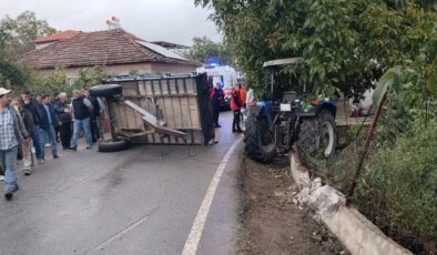 Balıkesir’de traktör römorku devrildi: 23 kişi yaralandı