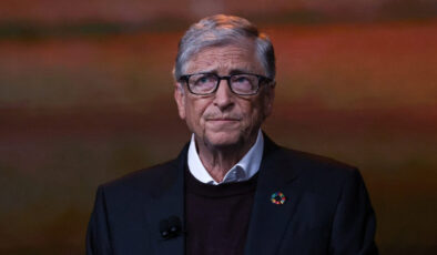 Bill Gates: Yapay zeka 1 milyar kişiyi öldürebilir