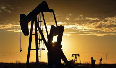 Brent petrol yeniden 100 doların altına geriledi