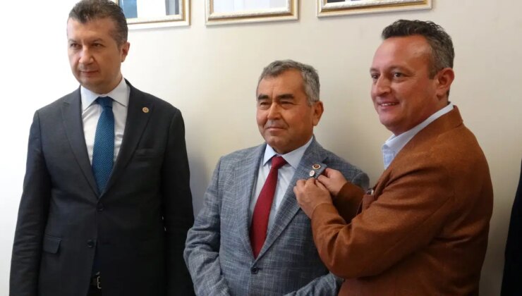 Burdur’da CHP’den istifa… İl Genel Meclisi Başkanı ve 5 üye YENİ Parti’ye geçti
