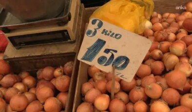 Çarşı pazarda ithal soğana tepki: ‘Bizim tarlamız, köylümüz yok mu?’