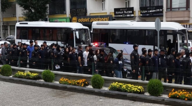 Çorum merkezli 4 ilde ‘kapora dolandırıcılığı’ operasyonu: 18 gözaltı