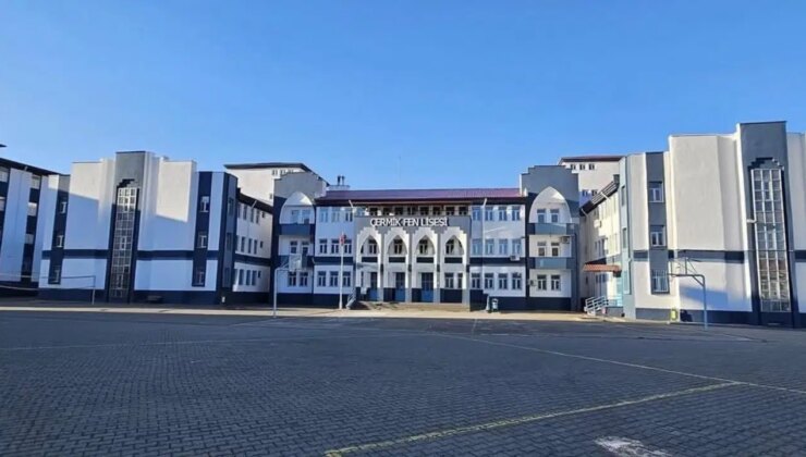 Diyarbakır’da fen lisesinde 11 öğrenci hastaneye kaldırıldı