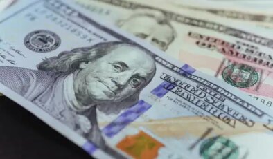 Dolar/TL’de yeni tarihi zirve: Rekor seviyelerde yükseliş durmuyor