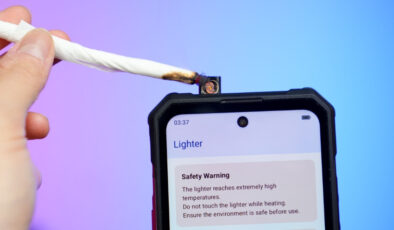 Dünyanın ilk çakmağa sahip akıllı telefonu: OUKITEL WP63