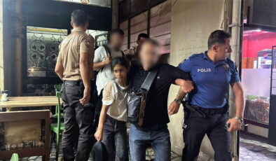 Edirne’de apartman dairesinde 10 kaçak göçmen yakalandı: Aralarında çocuklar da var