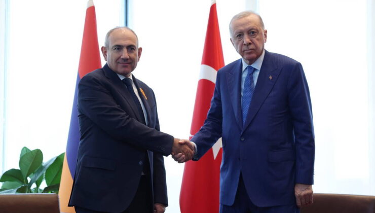 Erdoğan, Ermenistan Başbakanı Paşinyan ile görüştü