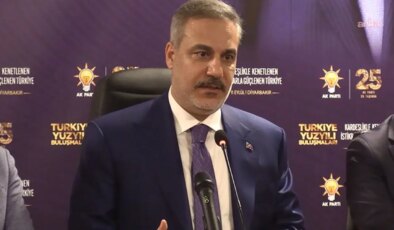 Hakan Fidan’dan Diyarbakır’da ‘süreç’ açıklaması: ’13 yıl önce aslında bu konu çözülebilirdi’