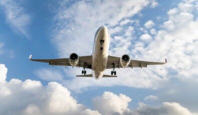 Havalimanında dron şüphesi: 1800’den fazla yolcu etkilendi