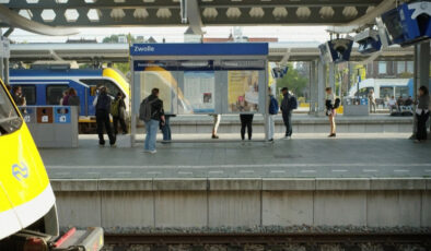 Hollanda’daki tren arızalarıyla ilgili şüpheler çiftçilerin üzerinde