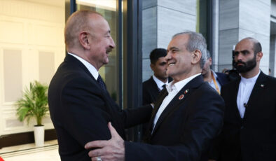 İlham Aliyev ve İran Cumhurbaşkanı Pezeşkiyan Bişkek’te bir araya geldi