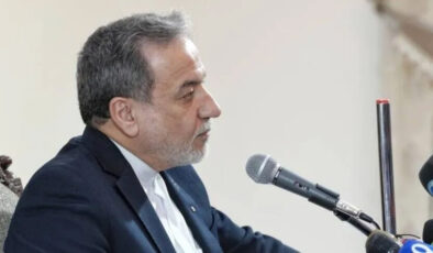 İran, Hürmüz Boğazı’na ilişkin plan için ABD’den karar bekliyor