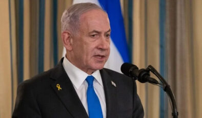 İsrail’de seçim öncesi anketler: Netanyahu hükümet kuracak çoğunluğa ulaşamıyor