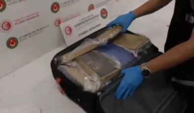 İstanbul Havalimanı’nda 51 kilo 500 gram kokain ele geçirildi: 3 gözaltı!