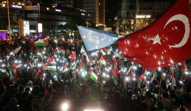 İstanbul’da gece yarısı büyük protesto