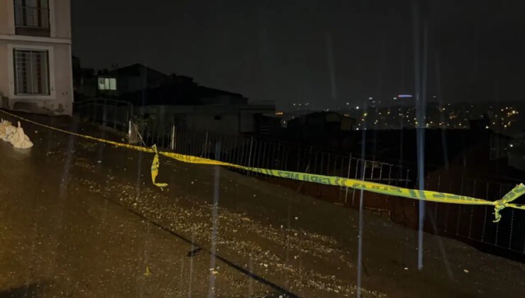 İstanbul’da sağanak sonrası toprak kayması: 25 kişi tahliye edildi