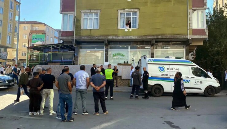 Kadını katletti, sabaha kadar başında bekledi: ‘Annenizi öldürdüm’ diyerek oğlunu aradı