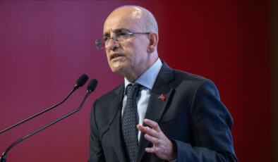 Mehmet Şimşek: Türkiye, terörün finansmanıyla mücadelede kararlı